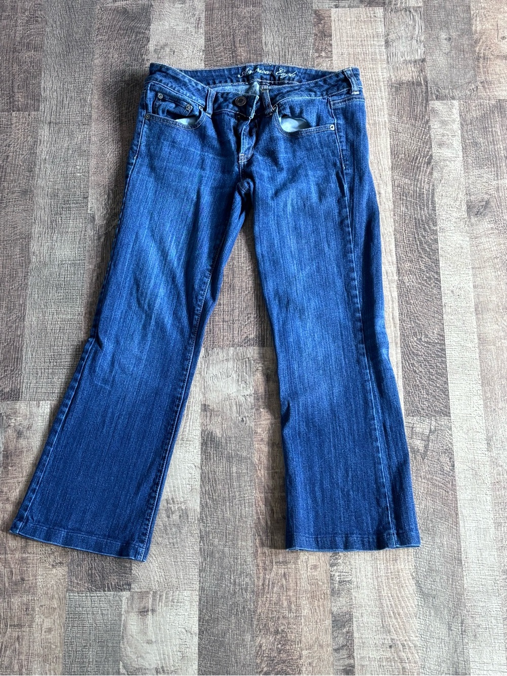 American Eagle Outfitters Women's Dark Blue Flare Jeans